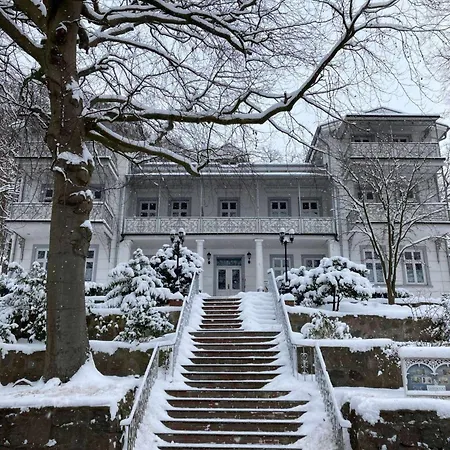 Sanssouci Sandburg Lägenhet Binz